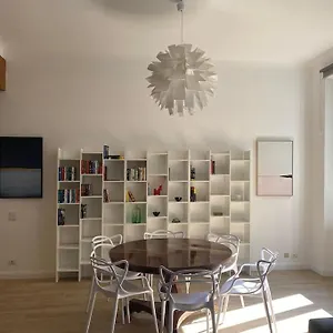  Apartment Trastevere Design